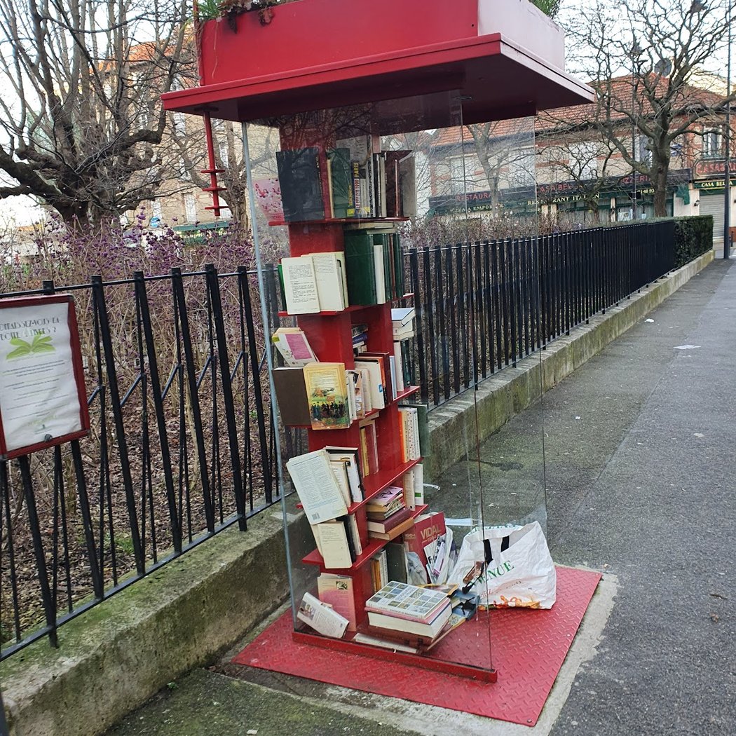 Boîte à livres René COTY 3